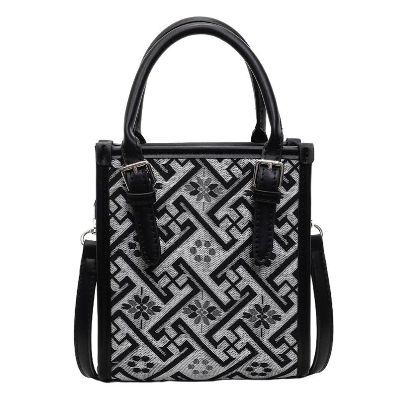 New Fashion Handbag Women's Versatile Shoulder Messenger Bag Women