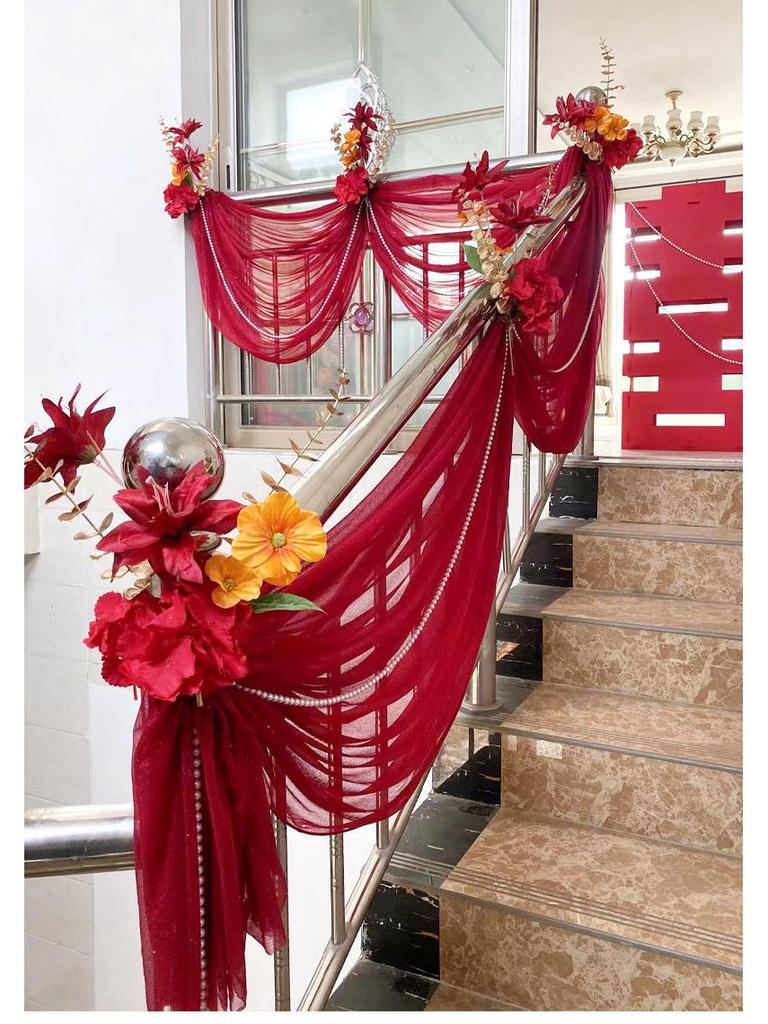 Wedding Staircase Handrail Decoration with Artificial Flowers and Pendants