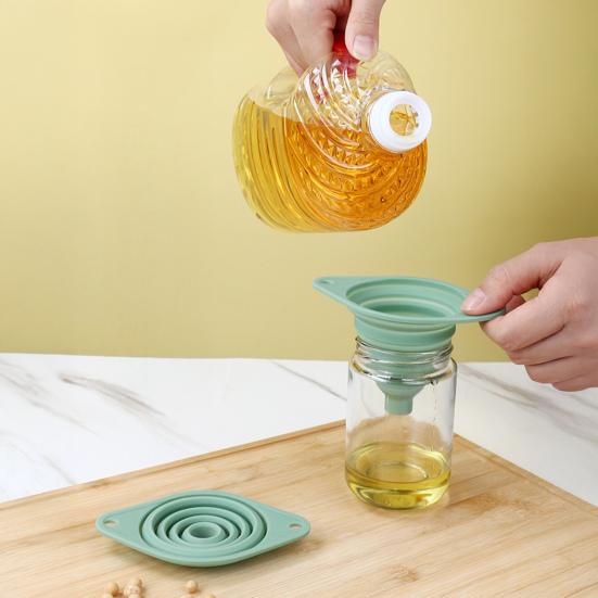 Silicone Telescopic Funnel Heat Resistant Collapsible Funnel Portable Small Cooking Funnels