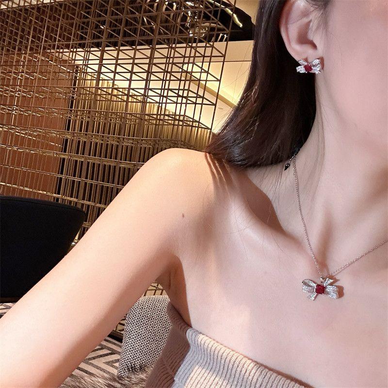 Fashion Retro Affordable Luxury Fancy Bright Pigeons-Blood Ruby Micro-Inlaid Micro-Inlaid Bow Ring Necklace Ear Stud Necklace style