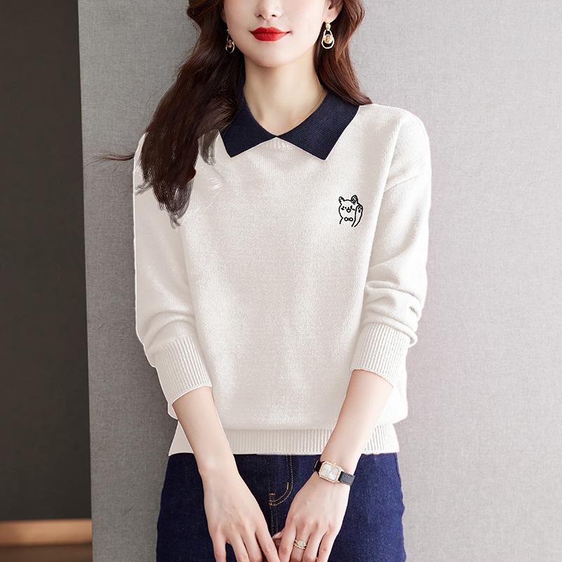 Maglione di fascia alta e bello per donna in autunno e inverno Nuovo stile Maglia base Top One size beige