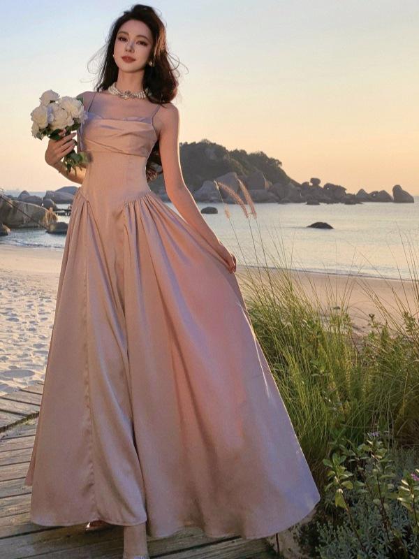 French Waist-Hugging Spaghetti Strap Evening Dress with Full Skirt