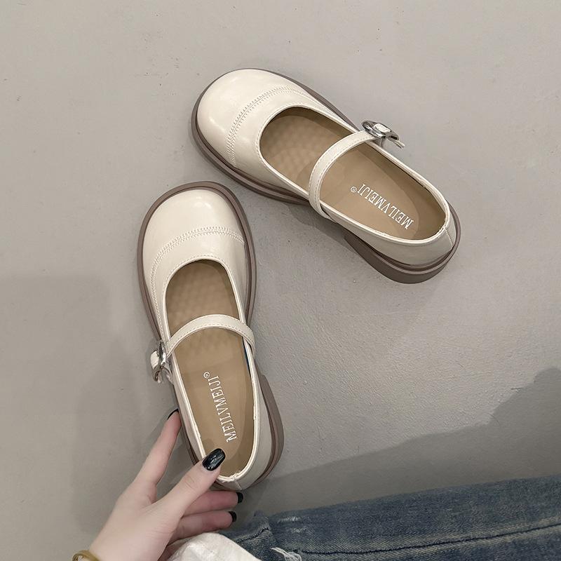 

Retro round head British women s shoes 2025 small leather shoes versatile belt Mary Jane shoes women s low heel light mouth loafer single shoes 40 бежевый