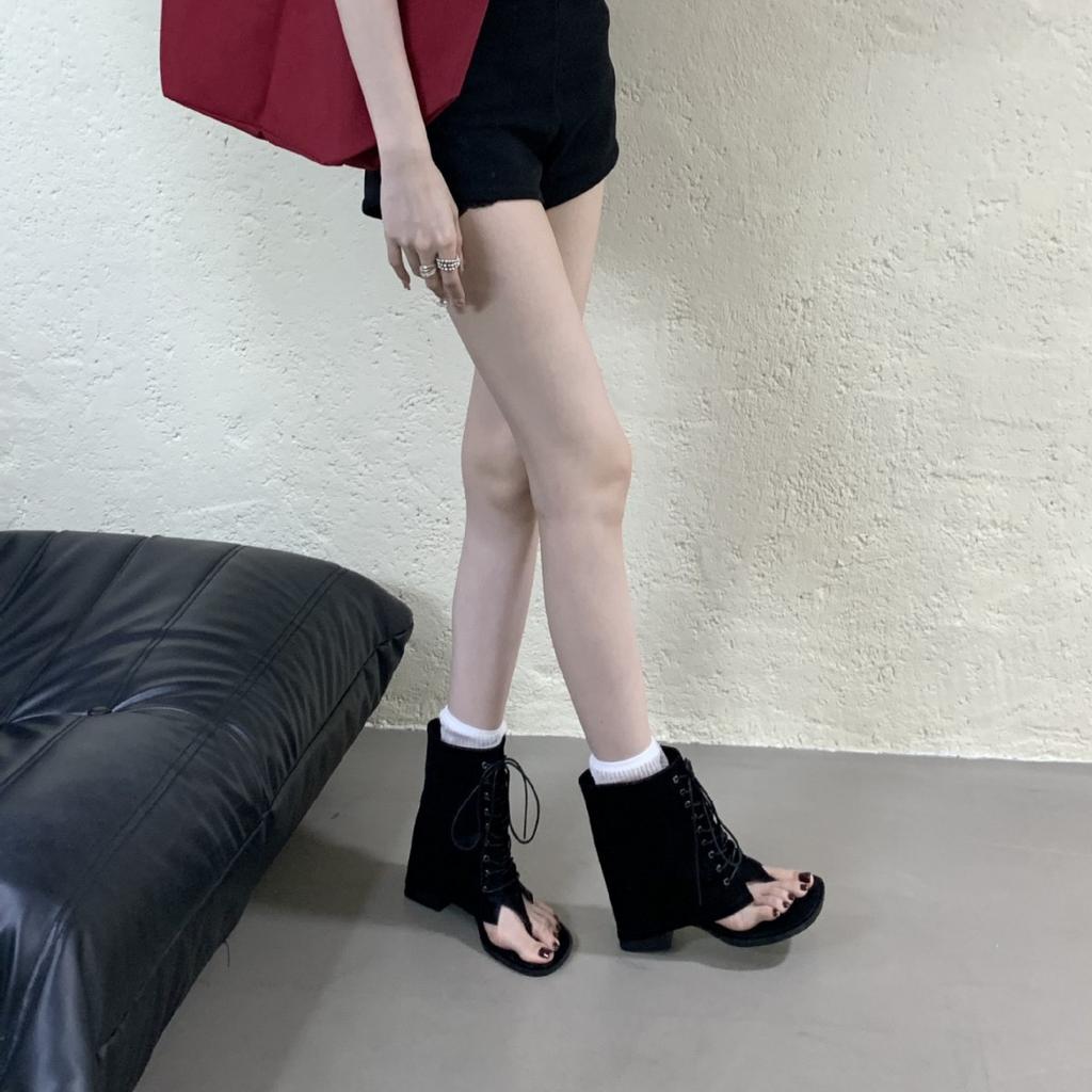 Cool toe boots women thick heel versatile summer 2025 new Internet celebrity fashion retro temperament cool boots