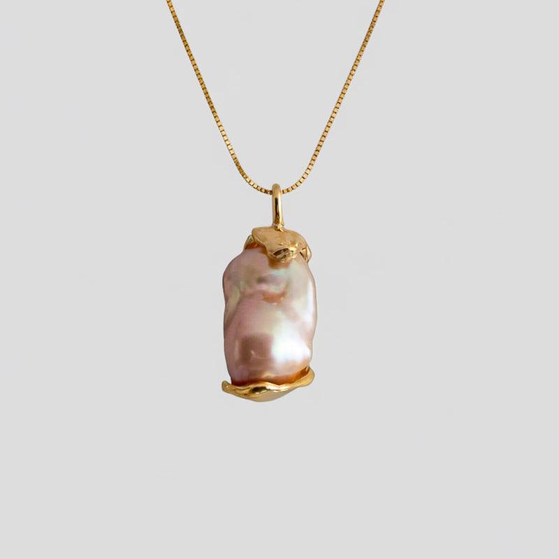 Vintage Special-Shaped Pendant Necklace Natural Baroque Pearl High-End Style Neck Jewelry Women