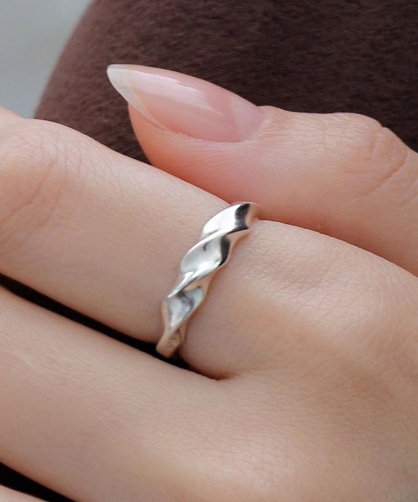 47Bag 925 Silver Twisted Wave Bold Ring Corara