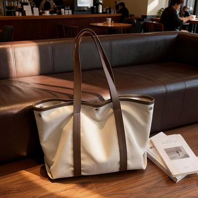 Damentaschen – Geräumige Taschen