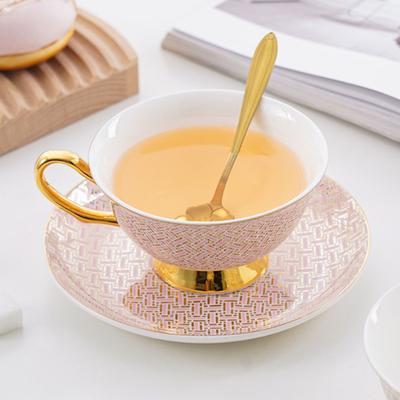 European Bone China Small Luxury Coffee Cup and Saucer Exquisite Black Tea Set Home Living Room Creative High-end Afternoon Cups