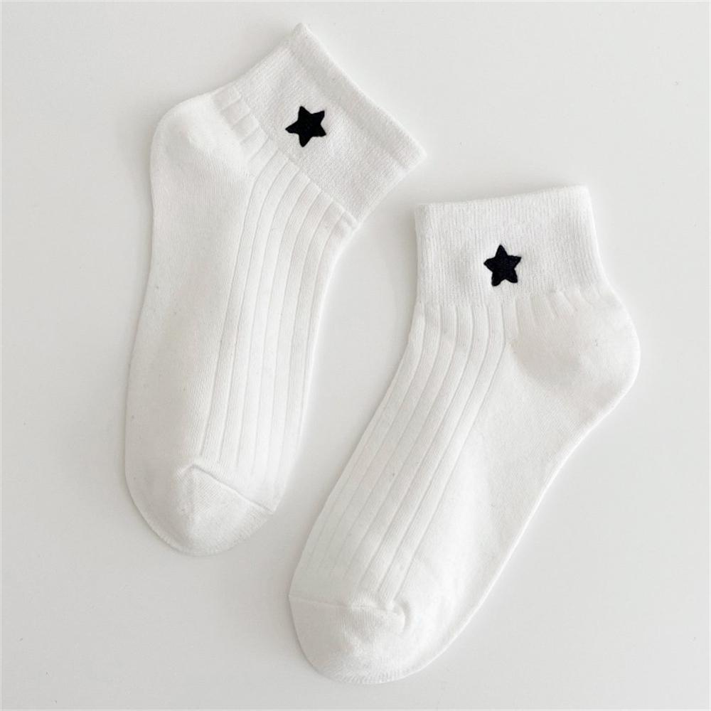 

Новая вышивка блестящие милые сердечки любви луна звезда улыбающееся лицо белые черные носки мягкий хлопок короткие до щиколотки носки дропшиппинг