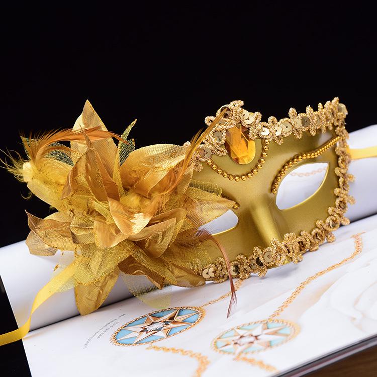 Women's Halloween Masquerade Ball Half-Face Mask for New Year's Eve - Adult Princess Style