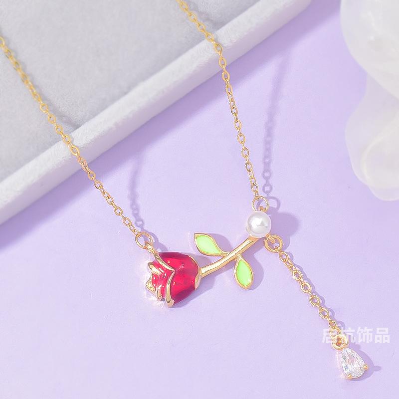 Rose Necklace Women'S Light Luxury Simple Versatile Fresh Natural Flower Pendant Clavicle Chain Accessories