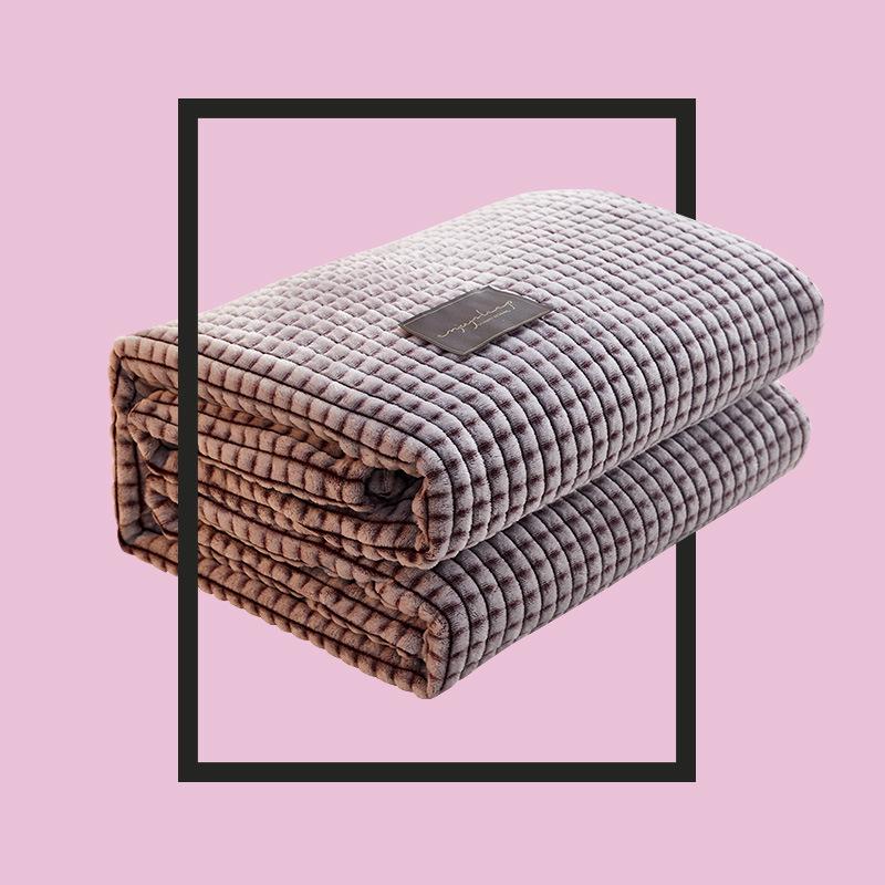 Milk Velvet Coral Fleece Blanket: Office Nap, Flannel Cover, Air Conditioning, Children's Small Blanket