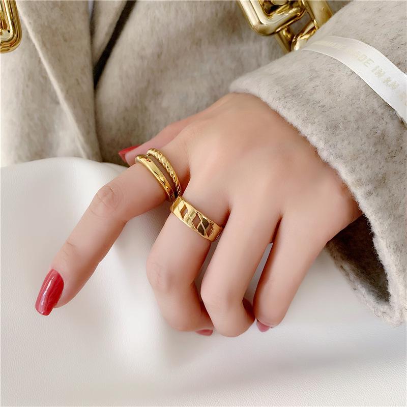 Personalized 18K Gold-Plated Titanium Double Layer Chain Ring - Trendy Retro Fashion for Women