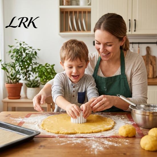 Holiday Baking Tool Double-Sided Mooncake Press Mold, 2-in-1 Plastic Pastry Stamp, Christmas Gadgets for Pastries Tree Design Decorative Homemade
