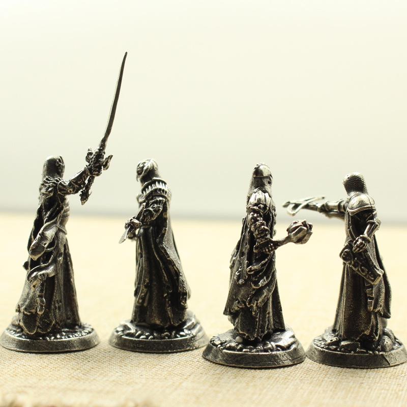 1 Pezzo Legionario Medievale Wraith Soldati Giocattolo Figure Miniature Cavaliere in Rame Puro Ornamento Decorazione Artigianato