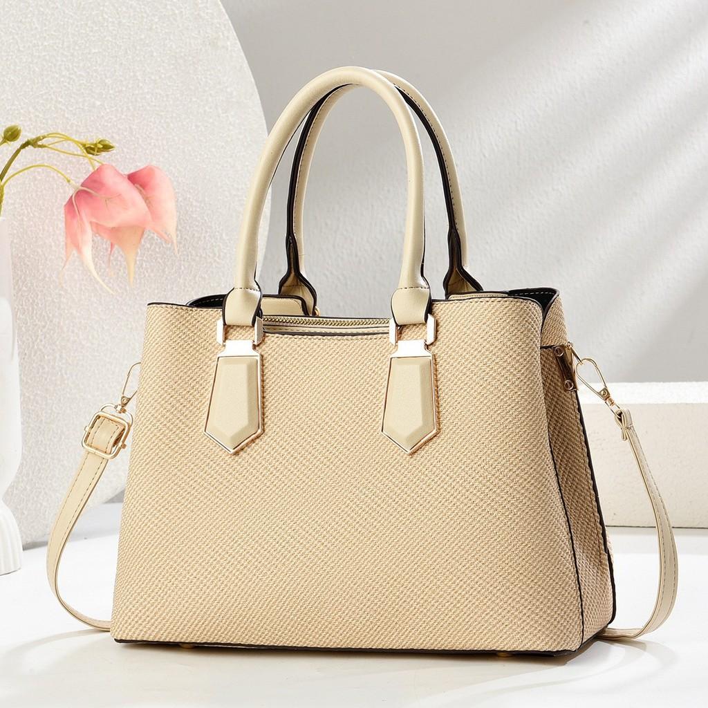 Water Bucket Bag For Women With Pu Material And Zipper Closure For Daily Use