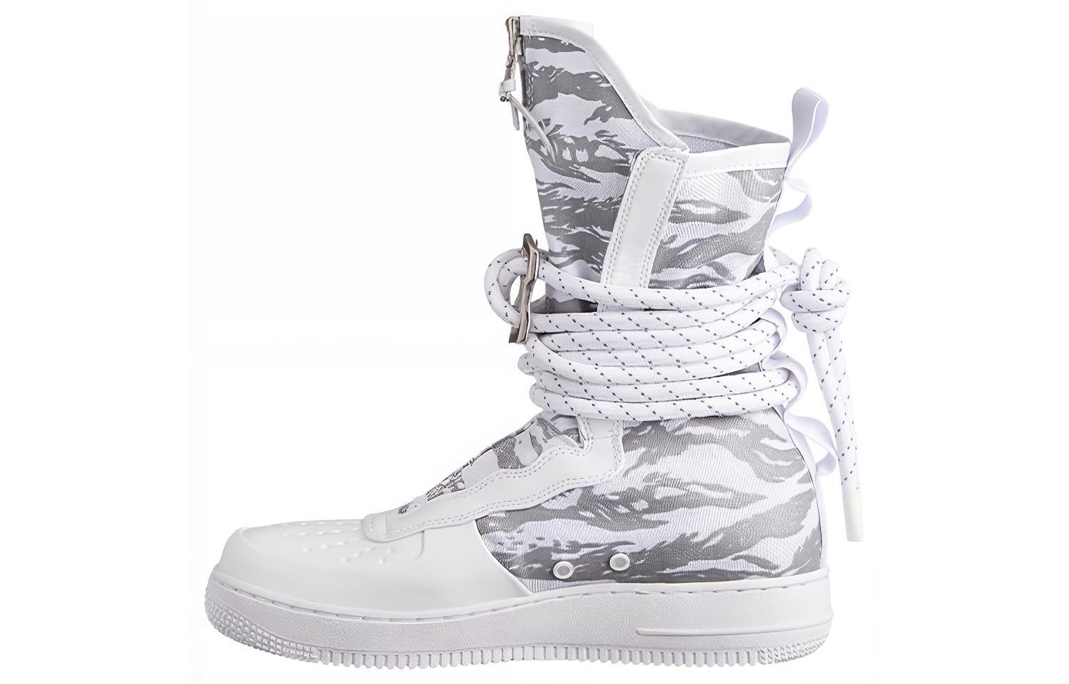 

Nike Sf Air Force 1 High Winter Camo AA1130-100 40.5