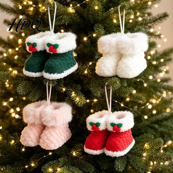 Decorative Fireplace Hanging Soft Plush Christmas Boot Ornament Knitted Handmade Style Holiday Gift Pendant for Xmas Tree Party Decor Tree Branch