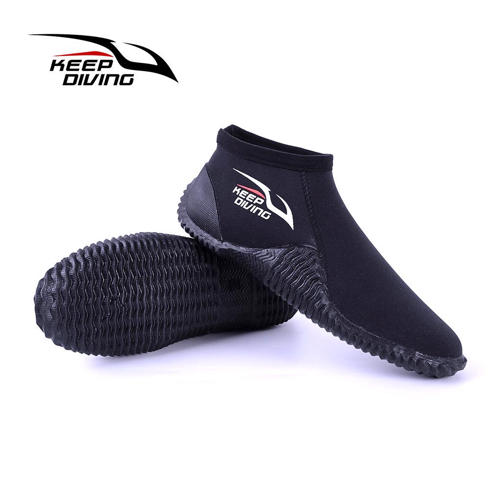 

4MM Neoprene Low-Top Water Shoes for Diving, Fishing, and Surfing - Model DB-161 M (39-40) чёрный