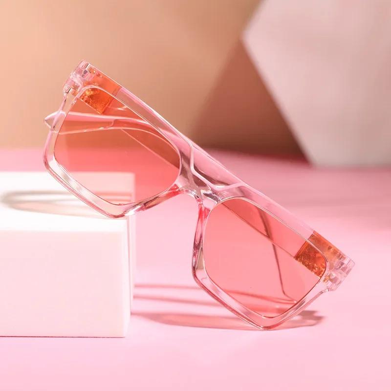 

Новые детские солнцезащитные очки квадратные для мальчиков и девочек, солнцезащитные очки, маленькие прямоугольные очки, подарок для детей, детские очки с защитой от ультрафиолета 1PC