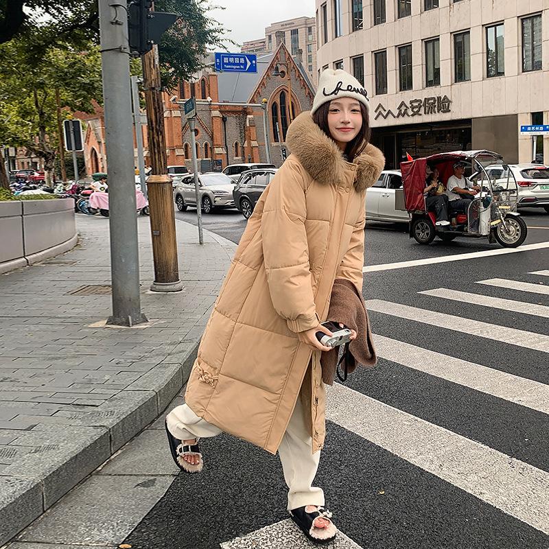 

Зимняя хлопковая куртка, новый стиль 2025, женская средней длины, до колена, толстая, с большим шерстяным воротником, студенческая хлопковая куртка. XL хаки