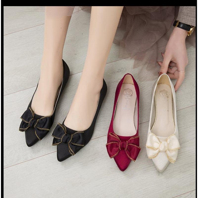 Fashion Bow-Knot Shoes Woman 2024 Shallow Mouth Casual Female Sneakers Flats Pointed Toe Butterfly New Wedding Dress Fabric Rubber