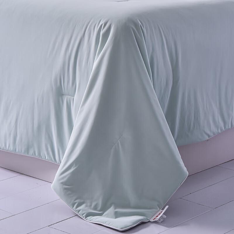 Hengyuanxiang Cooling Silk Soybean Summer Quilt