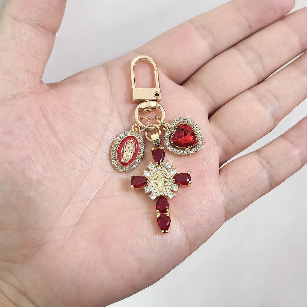 Luxury Metal Cross Keychain Zircon Heart Bag Pendant Gift Accessories Couple Family Keychain Pendant
