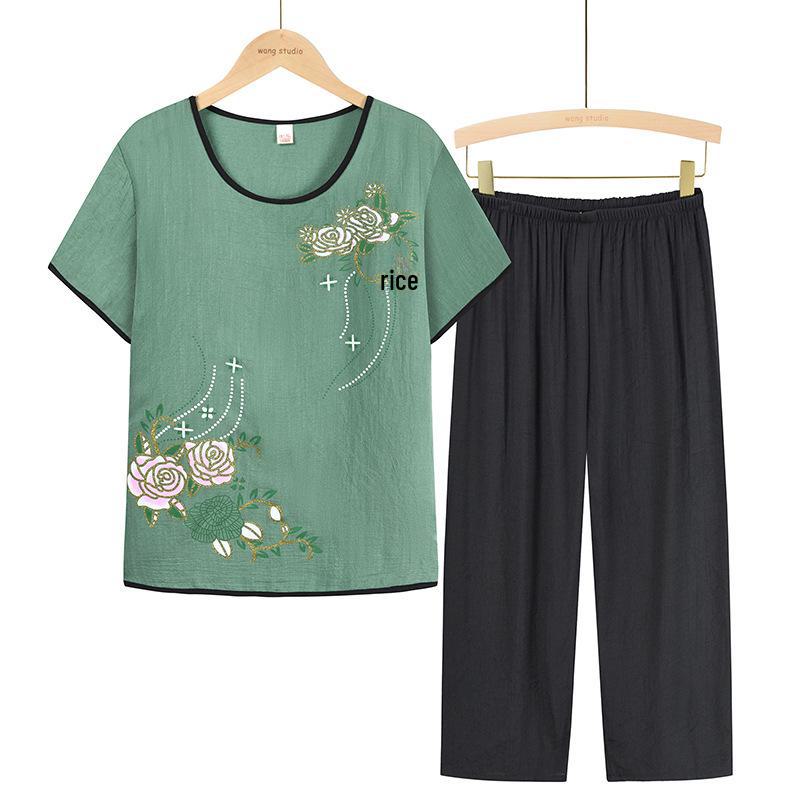 Summer Cotton & Linen Suit for 60-70-Year-Old Women: Grandma's Loose Pajama Set with Short-Sleeved T-Shirt