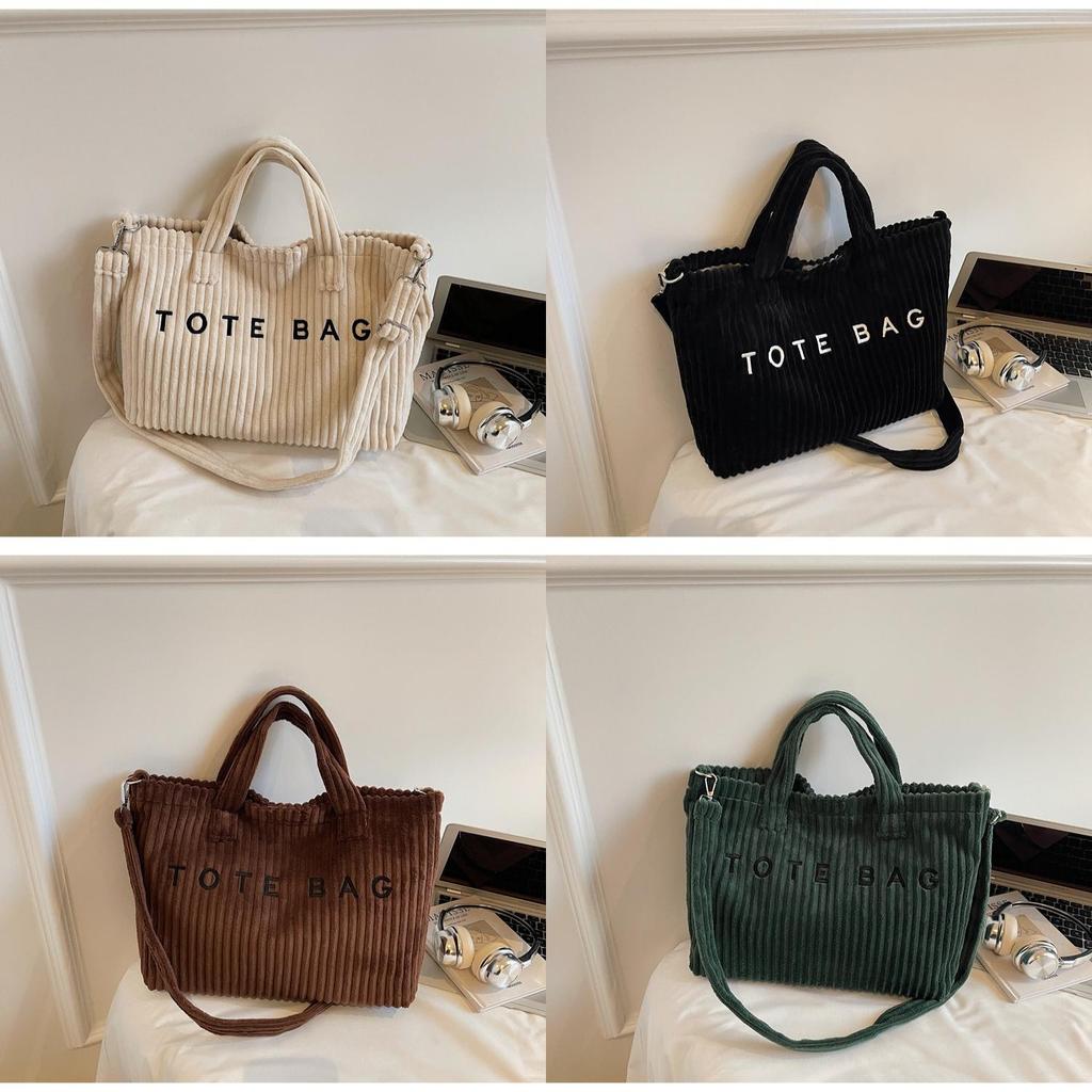 Ladies Shoulder Bag With Nylon Lining And Zipper Closure For Commuting