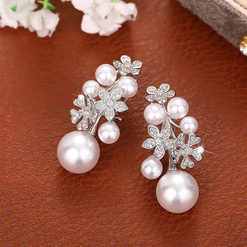 

Huitan Noble Graceful Flower Earrings for Women Elegant Temperament Imitation Pearl Ear Accessories Gorgeous Wedding Zircon Hot