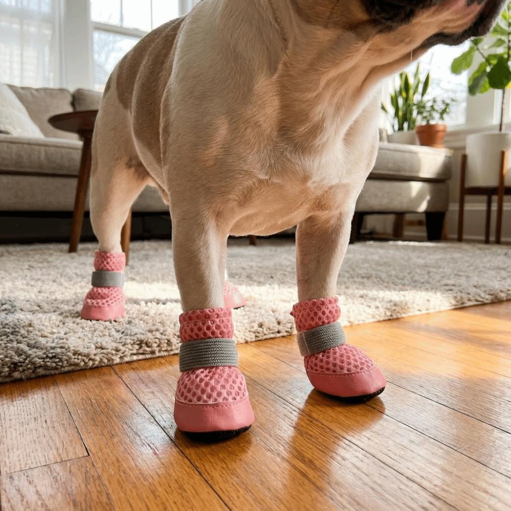 4PCS/SET Anti-Slip Dog Mesh Shoes Wear Resistant Dog Foot Cover Fashion Dog Net Shoes Spring Season