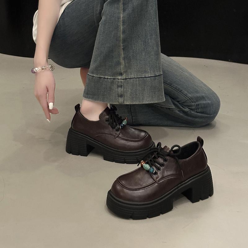 Fashion Retro round-toe beaded small leather shoes 2025 new style versatile British style thick-soled, thick-heeled, lace-up loafers