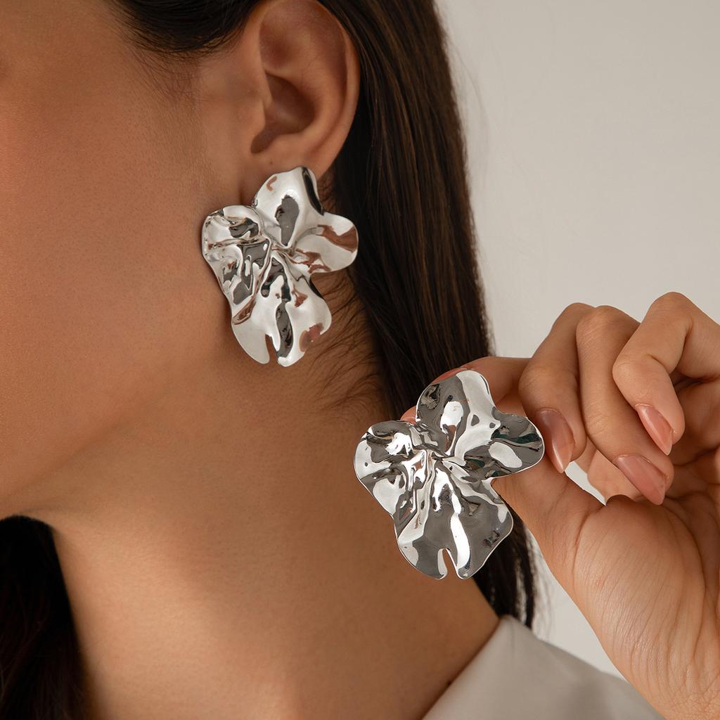 Goth Geometrisch Onregelmatig Metaal Bloemblaadje Bloem Stud Oorbellen voor Vrouwen Meisjes Trend Unieke Piercing Oorbel Grunge Sieraden Steampunk