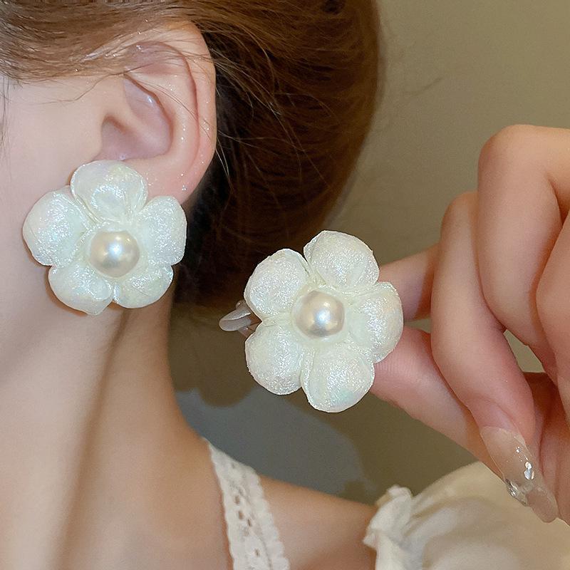 

Silver Needle Pearl Mesh Flower Tassel Earrings – Fresh & Sweet Spring/Summer Fairy-Inspired Fashion Jewelry