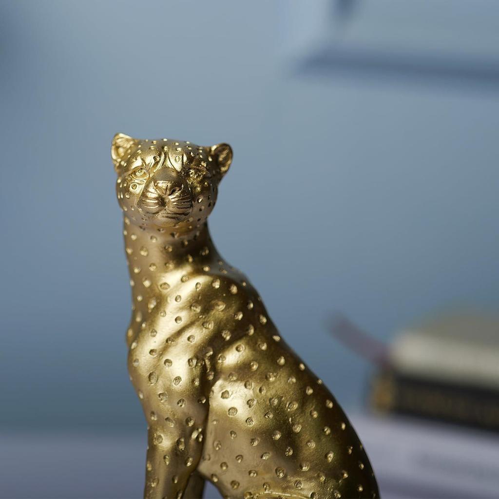 Decorative Golden Cheetah Statue | Luxury Animal Showpiece for Home, Office, Living Room, Table & Study Desk