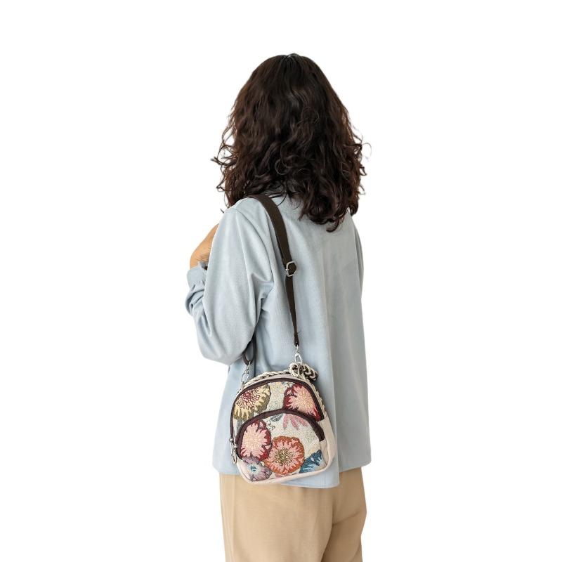 Embroidered Bag, Women's Retro Ethnic Style Bag, Hand-held Crossbody Large Capacity Small Bag, Travel Single-shoulder Bag