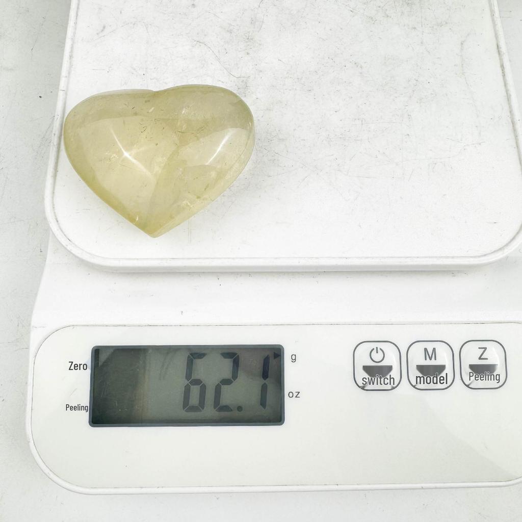 Natural Citrine Heart Ornament – Polished Stone Handicraft for Home Decor and Energy Balancing