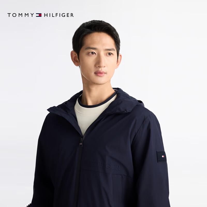Tommy Hilfiger Men's Windproof Waterproof Hooded Softshell Jacket