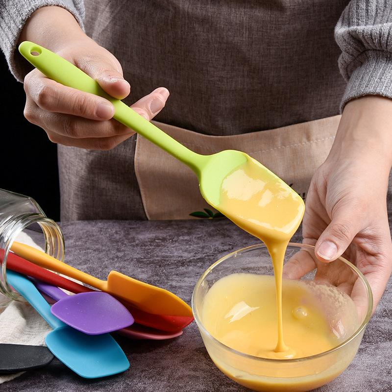 In-Stock All-in-One High-Temperature Resistant Silicone Spatula T-Shaped Scraper and Cream Mixing Tool
