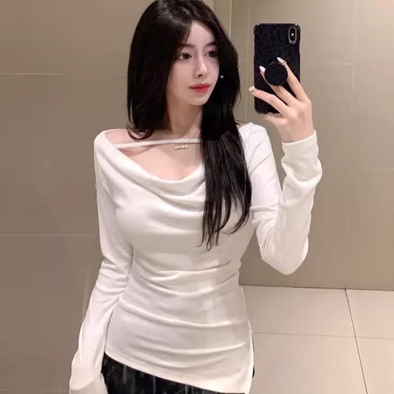 Korean Dongdaemun 2024 Women's Sexy One-Shoulder Slit Slim T-Shirt, Long-Sleeved & Feminine