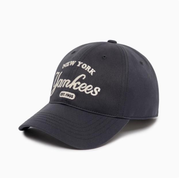 Adjustable NY College Style Baseball Cap for Adults - Unisex, Simple, Versatile Duckbill Design