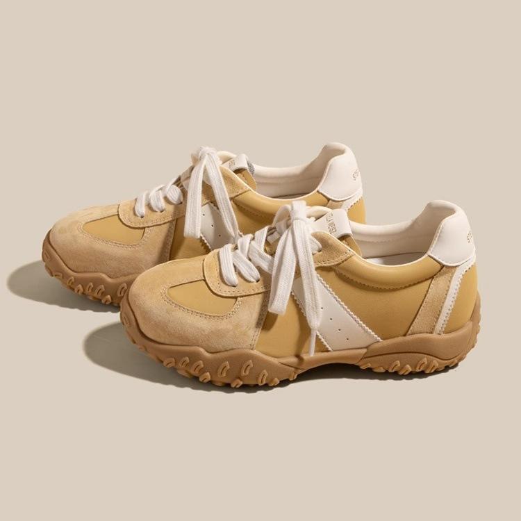 Weiche Leder Flachboden Rutschfest Vielseitige Deutsche Trainingsschuhe Damen 2025 Frühling Neue Mode Vielseitige Weichsohlen Freizeitschuhe Forrest Gump Schuhe