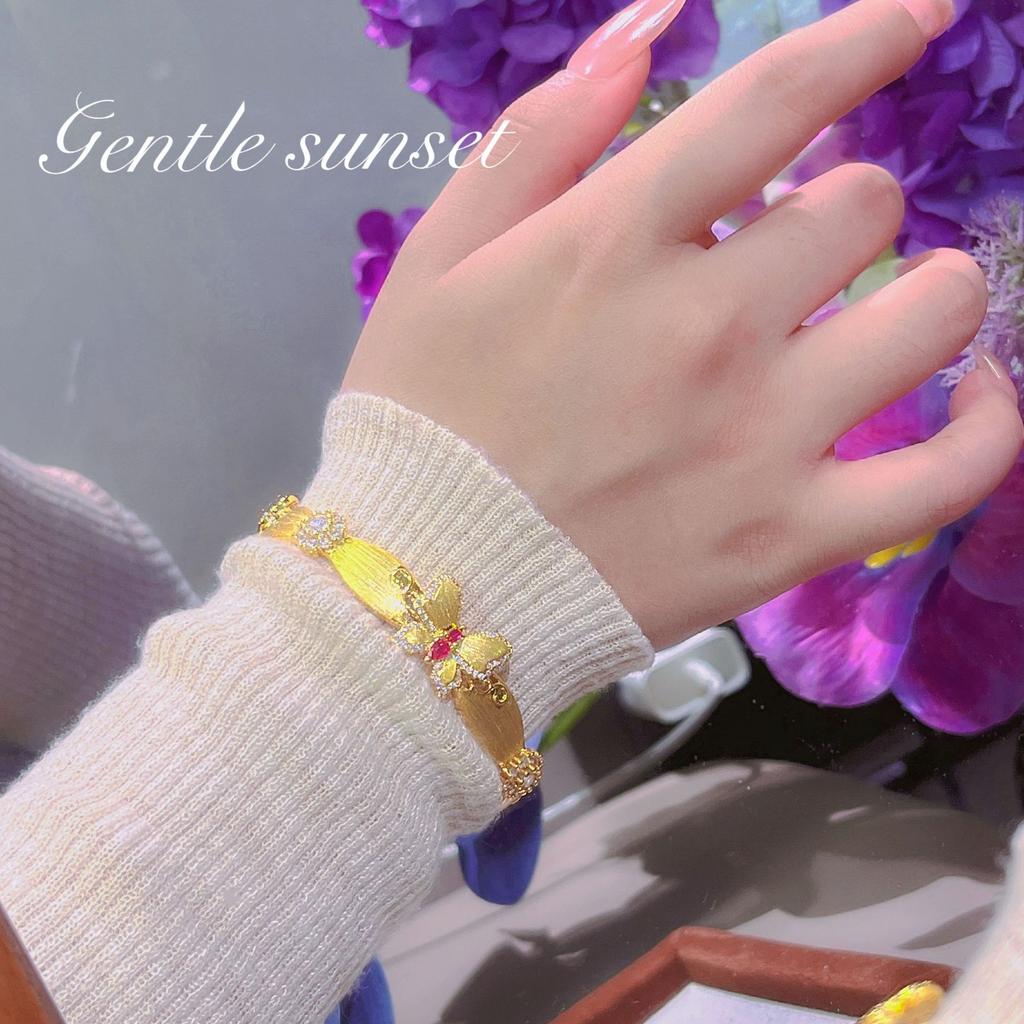 Guofeng Xianqi Szczotkowany Kropka Diamentowy Motyl Bransoletka Naszyjnik Platerowana 24K Złotem Premium Lekki Luksus Wszechstronny Zestaw Bransoletek