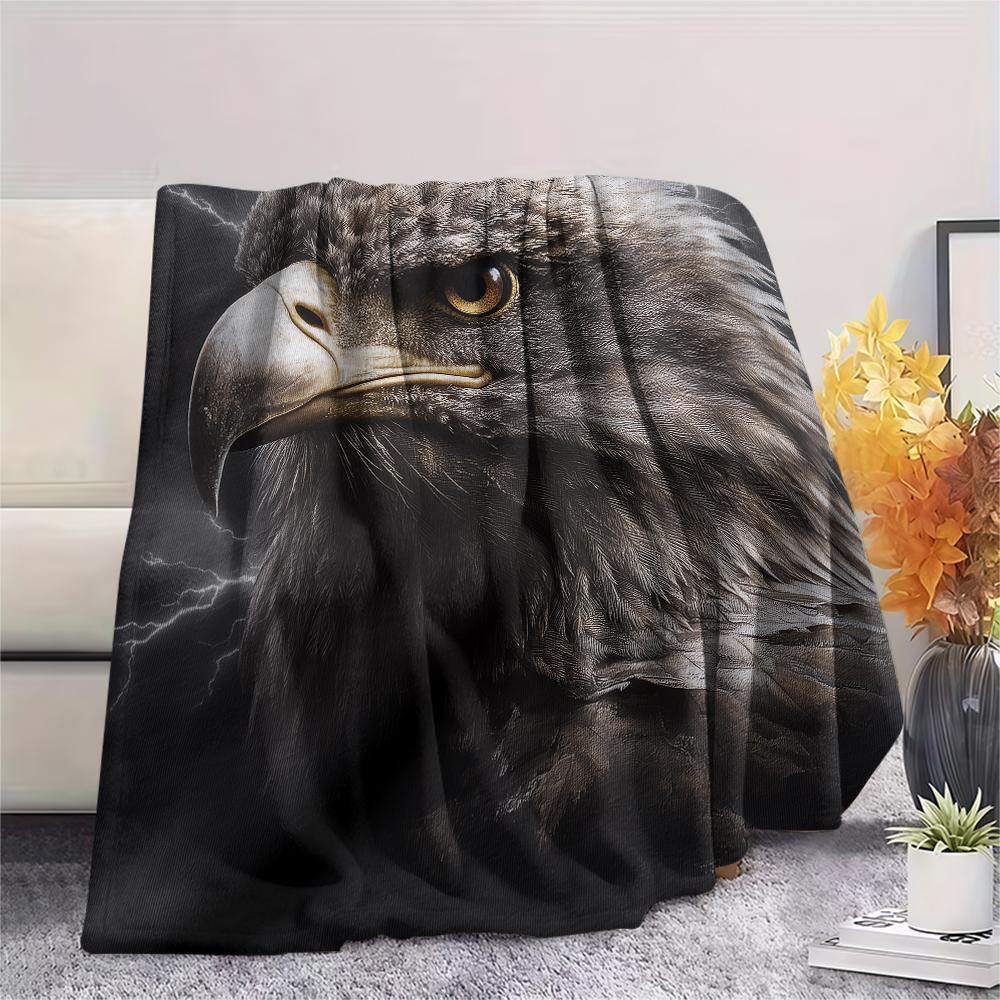 Eagle Print Flannel Blanket, High Quality Comfortable for All Seasons, Home Decor, Warmth and Comfort, Perfect for Christmas Gifts