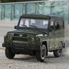 1/18 Scale UAZ Hunter Alloy Car Model Diecasts Metal Off-road Vehicles Car Model Sound and Light Simulation Collection Kids Toys Gifts