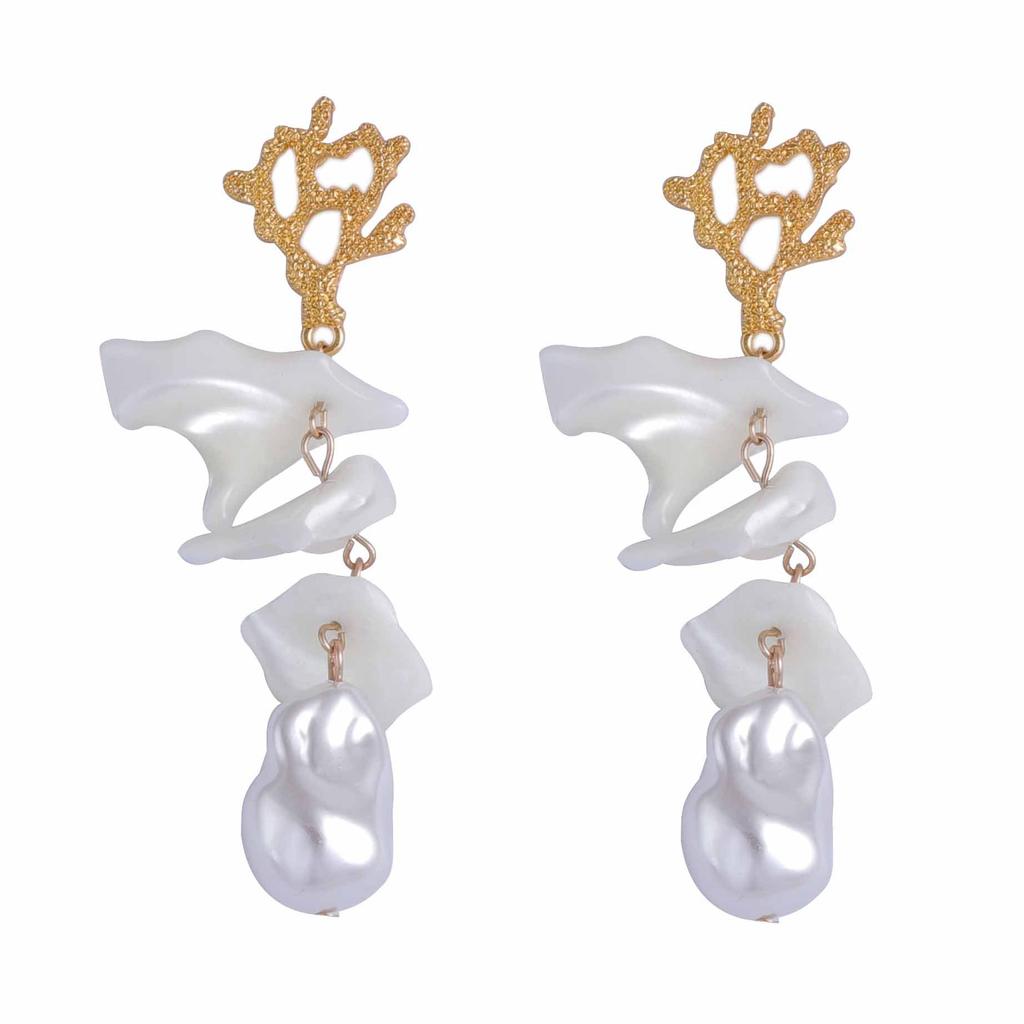 Personality light luxury niche design sense ocean wind imitation broken shell alloy coral long imitation pearl earrings women