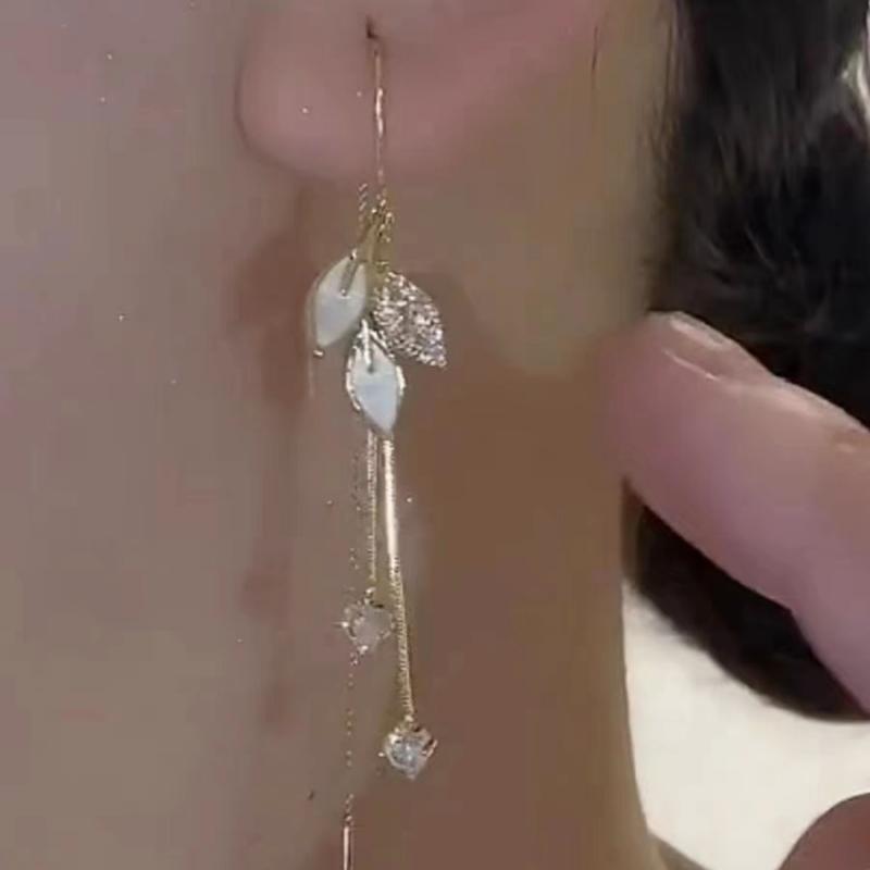 Exquisite Leaves Ear Line Long Hanging Earrings For Women Shiny Crystal Leaf Tassel Drop Earring Girls Party Wedding Jewelry