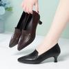 Damenschuhe für das Mittelalter im Frühjahrs- und Herbststil: Spitz zulaufende Leder Schuhe, Weiches Leder Schwarze Professionelle Damenschuhe