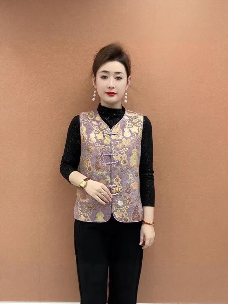 New Chinese Wind Jacquard Vest: Stylish Spring/Autumn Tang Suit for Middle-Aged & Elderly Women